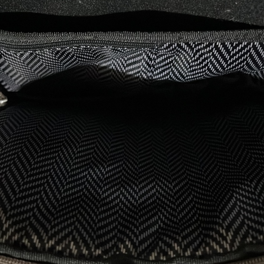 OGIO Tote, Carryall, Laptop Sleeve, Many pockets! Almost new, used a few times. - Picture 5 of 5